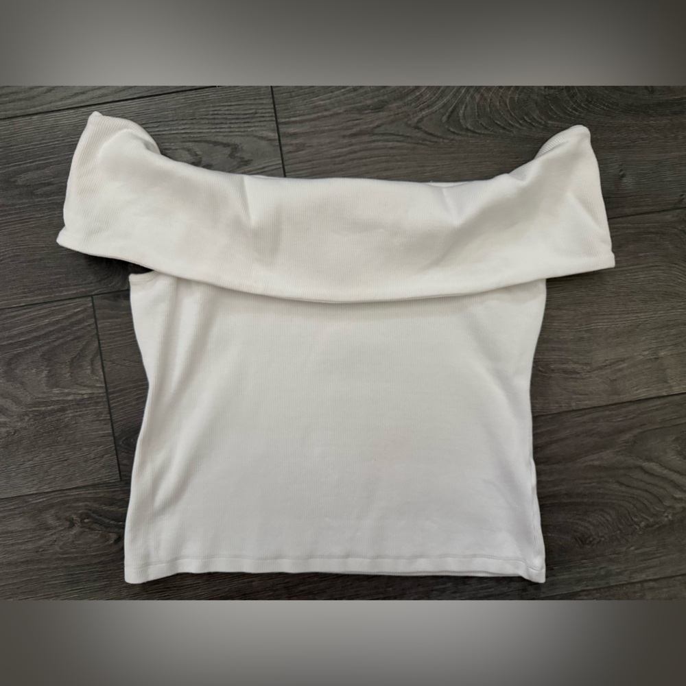 Banana Republic Classic Off the Shoulder Top (L Petite)